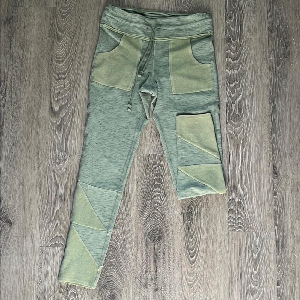 Free People Movement legging/ jogger